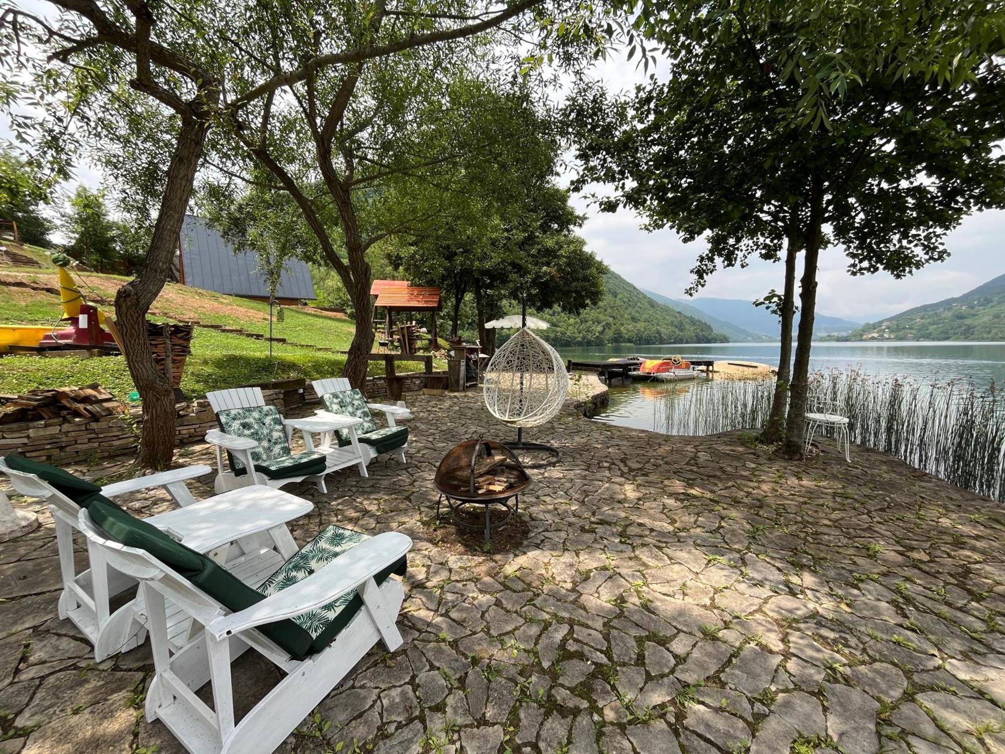 Vikendica - Rajski Poluotok Яйце Экстерьер фото